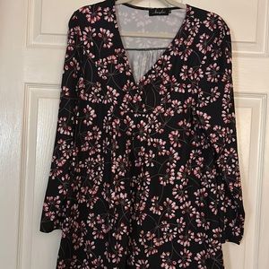 4/$20 Floral tunic